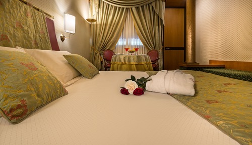 Deluxe Double Room, Ground Floor