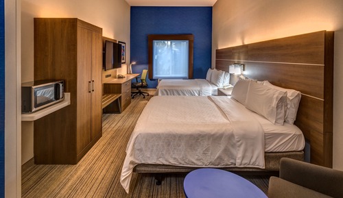 Standard Room, 2 Queen Beds, Transfer Shower (Communications)