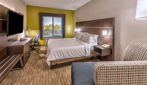 Suite, 1 King Bed, Transfer Shower (Communications)