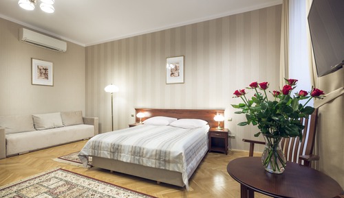 Deluxe Double or Twin Room