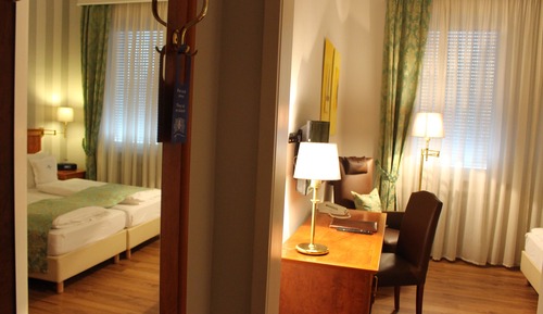 Double Room (Weekend Package incl WellnessFitness)