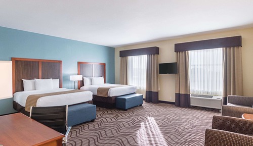 Deluxe Room, 2 Queen Beds, Accessible, Non Smoking (Mobility/Hearing, Roll-In Shower)