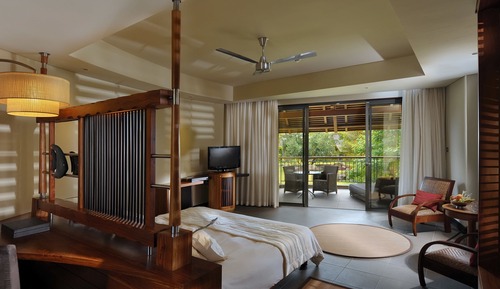 Tropical Junior Suite - January Special.