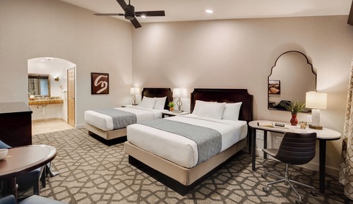 2 Queen Studio Suite Exterior View 