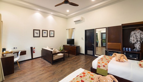 Sea View Chalet