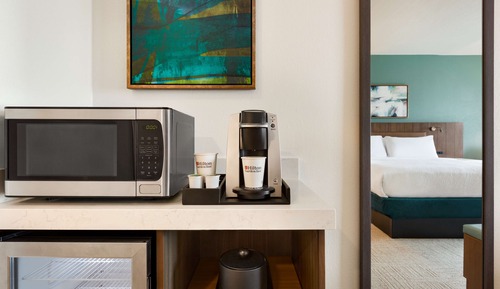 Room, 2 Queen Beds, Mobility & Hearing Accessible with Roll-In Shower