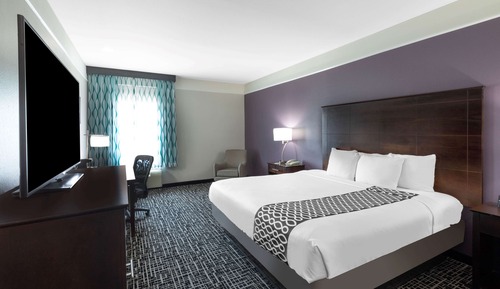 Deluxe Room, 1 King Bed, Non Smoking