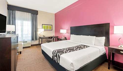 Room, 1 King Bed, Accessible, Non Smoking (Bathtub)