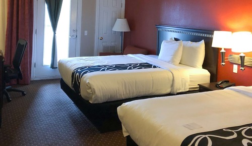 Room, 2 Queen Beds, Non Smoking