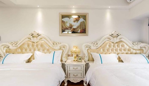 Deluxe Quadruple Room