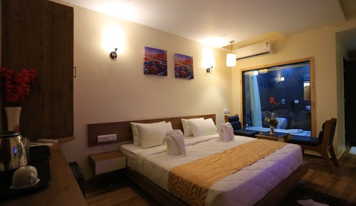 Premium Room, 1 Bedroom, Non Smoking, Bathtub