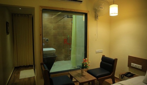 Deluxe Room, 1 Queen Bed