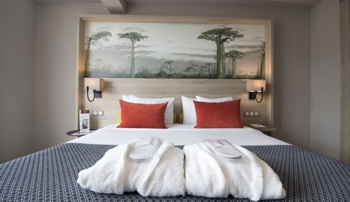 Superior Apartment (Hill View)