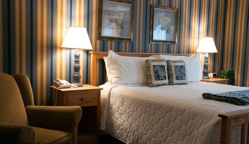 Gallery Room, 1 King Bed