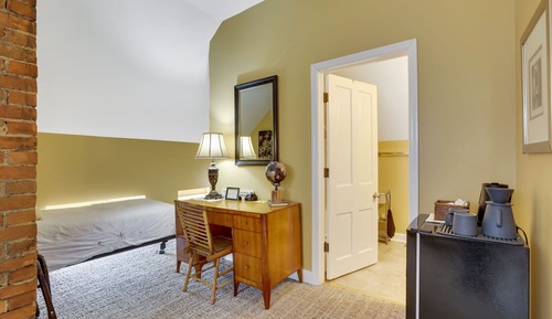 Signature Suite, Multiple Beds, Non Smoking, Private Bathroom