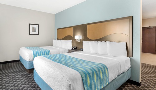 Suite, 2 Queen Beds, Non Smoking, Kitchenette (Larger Room)
