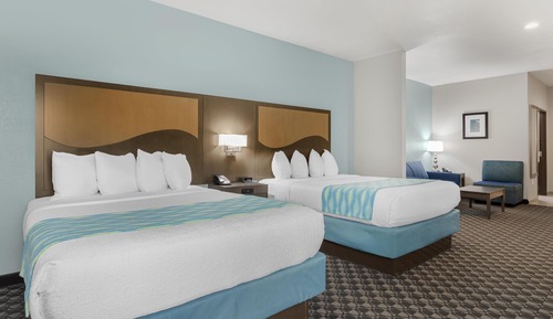 Suite, Multiple Beds, Non Smoking, Microwave (with Sofabed)