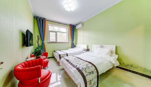 Triple Room