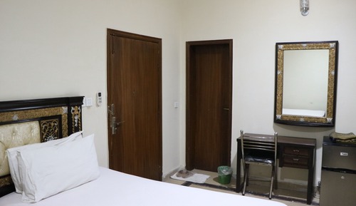 Standard Single Room