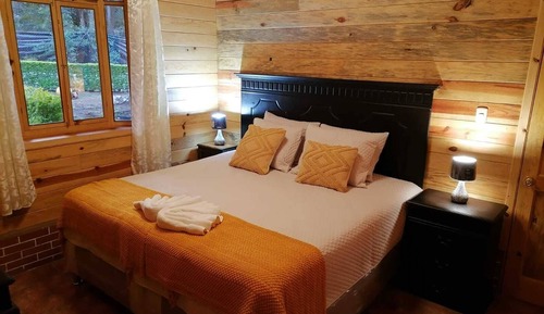 Exclusive Cabin, Multiple Beds