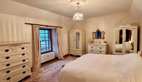 Superior Double Room, 1 King Bed, Partial Sea View