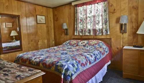 Standard Room, 1 Queen Bed, Non Smoking