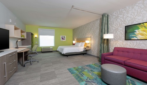 Studio Suite, 1 King Bed, Non Smoking