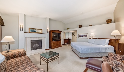Executive Room, 1 King Bed
