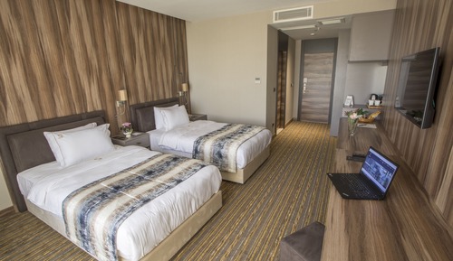 Standard Twin Room, 2 Twin Beds, City View