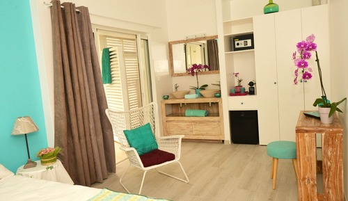 Double Room, Private Bathroom, Sea View (Badamier)