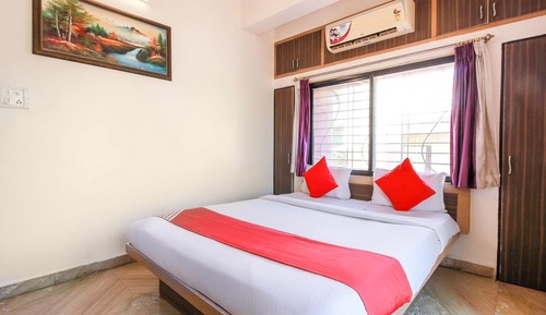 Double Room, 1 Queen Bed