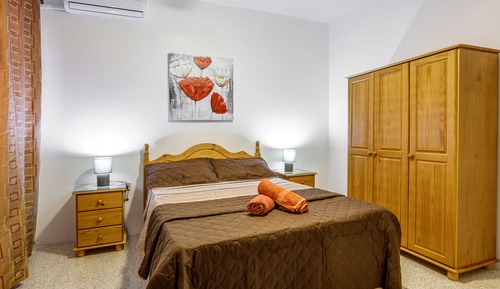 Comfort Apartment, 2 Bedrooms, Hill View
