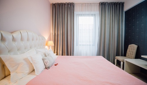 Deluxe Double Room Single Use