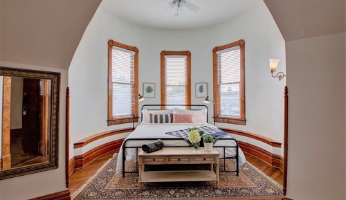 Turret Suite