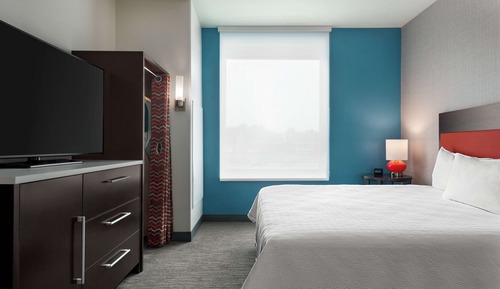 Suite, 1 Bedroom, 1 King with Sofa bed, Non Smoking