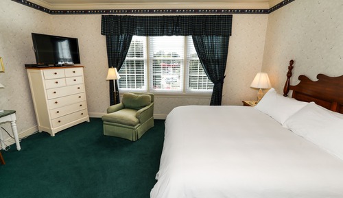 Deluxe Single Room, 1 King Bed, Non Smoking