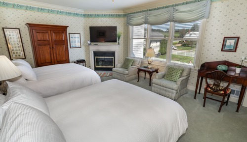 Luxury Double Room, 2 Queen Beds, Non Smoking, Garden View