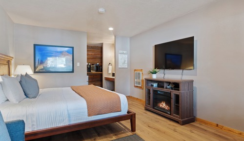 Zion Canyon Suite Room 3