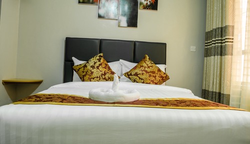 Twin Room, 2 Double Beds