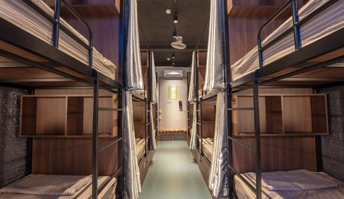 Mixed Dorm 12 Bunk bed in Room