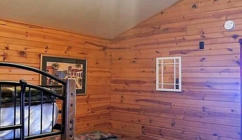 Basic Cabin, Multiple Beds, Non Smoking, Hill View (Shared Bathroom 250 ft from Cabin)