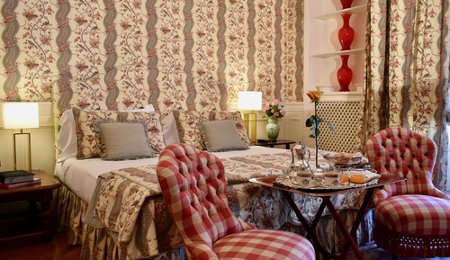 Superior Room, 1 King Bed, Balcony