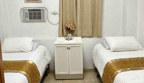 Economy Twin Room
