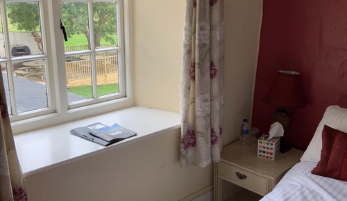 Comfort Double Room, Ensuite (Room 3,4 and 5)