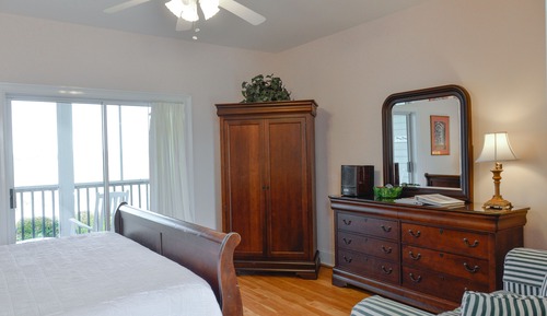 Standard Room, 1 King Bed, Non Smoking (Dogwood)