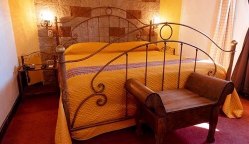 Deluxe Suite, 1 King Bed with Sofa bed, Non Smoking