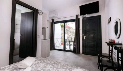 Superior Condo, Garden View