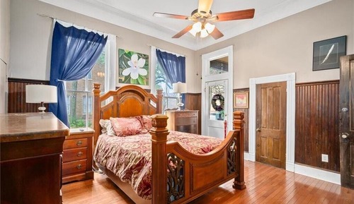 Signature Room, 1 Queen Bed, Non Smoking