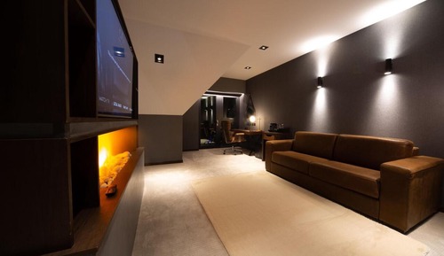 Signature Suite