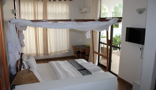 Deluxe Double Room, 1 King Bed, Balcony, Sea View